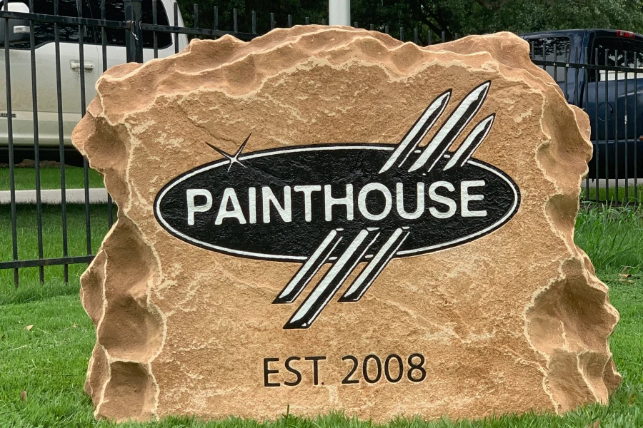 Commercial Signage Boulders Service